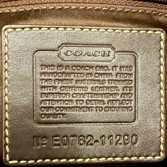 Coach Bag (Unused) Signature Jacquard Purse - Picture 4 of 14